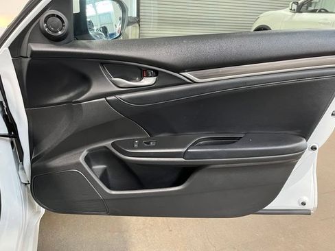 Used 2021 Honda Civic EX-L image 11