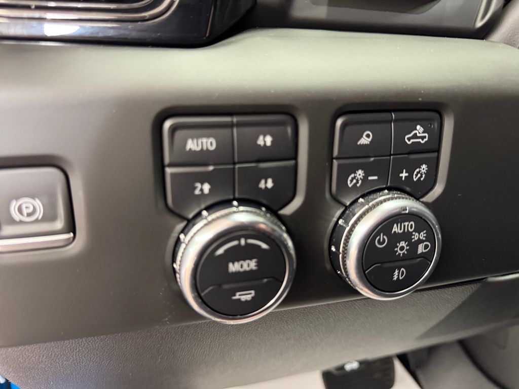 Used 2024 GMC Sierra 1500 AT4X AWD/4WD image 23