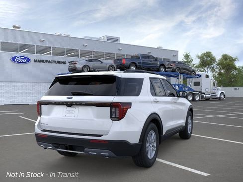New 2026 Ford Explorer Active w/ Active Comfort Package RWD image 8