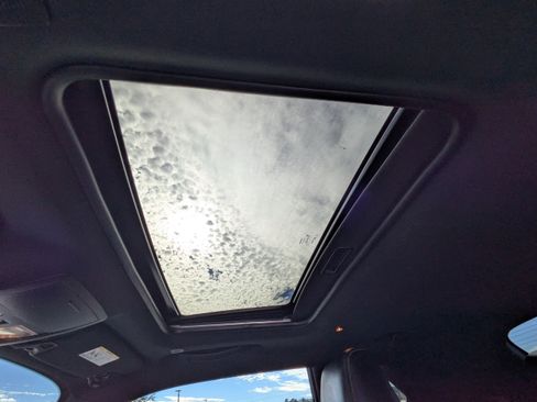 Used 2023 Dodge Challenger SRT Hellcat image 19