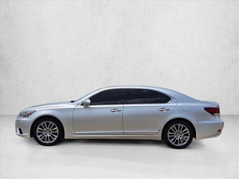 Used 2014 Lexus LS 460 L RWD image 8