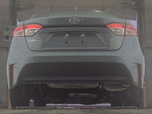 Used 2024 Toyota Corolla LE image 6