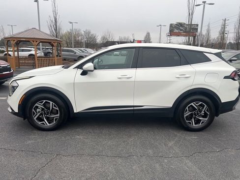 Certified 2023 Kia Sportage LX image 5