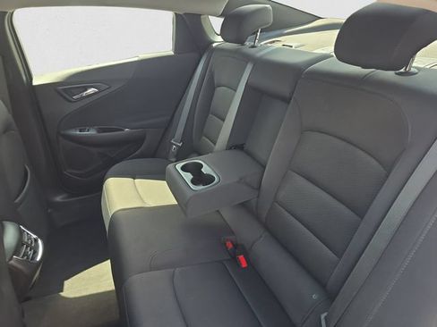 Used 2023 Chevrolet Malibu LT FWD image 13