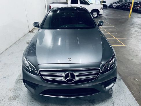 Used 2017 Mercedes-Benz E 300 4MATIC image 13
