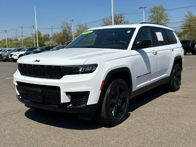 Used 2023 Jeep Grand Cherokee L Laredo AWD/4WD image 5