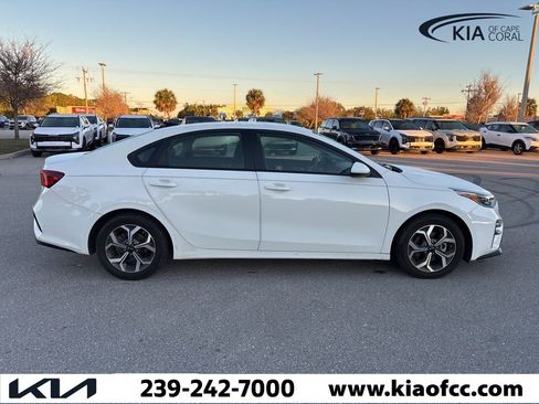 Used 2020 Kia Forte LXS image 7
