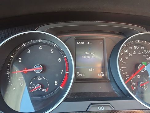 Used 2016 Volkswagen GTI Autobahn w/ Lighting Package (SEL) image 18