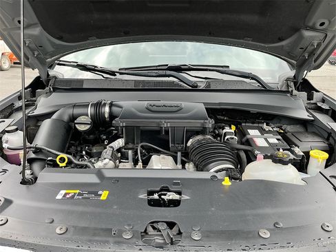 Used 2023 Jeep Compass Limited image 27