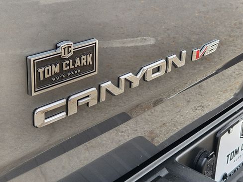 Used 2020 GMC Canyon SLT w/ Driver Alert Package image 11