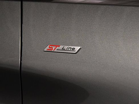 Used 2026 Ford Explorer ST-Line AWD/4WD image 10