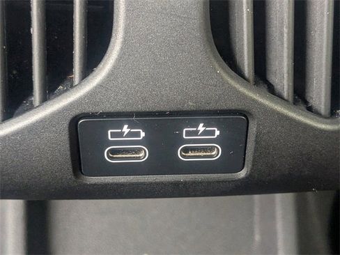 Used 2024 BMW X1 M35i w/ Premium Package image 13