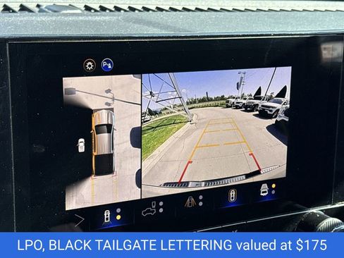 Certified 2024 Chevrolet Colorado Trail Boss w/ Technology Package AWD/4WD image 19