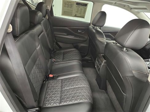 Used 2024 Nissan Murano Platinum w/ Cargo Package image 39