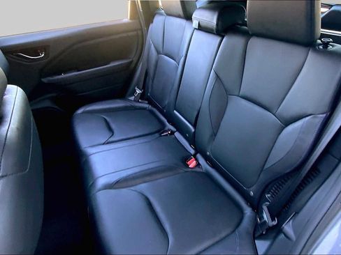 Used 2025 Subaru Forester Limited AWD/4WD image 21