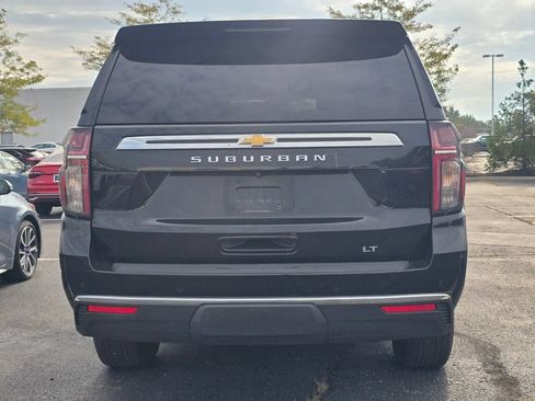 Used 2021 Chevrolet Suburban LT w/ Rear Media and Nav Package AWD/4WD image 6