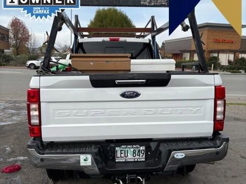 Used 2021 Ford F250 Lariat w/ Lariat Value Package image 3