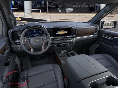New 2026 Chevrolet Silverado 1500 High Country AWD/4WD image 17