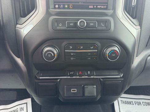 Used 2020 Chevrolet Silverado 1500 Custom w/ Custom Value Package AWD/4WD image 14