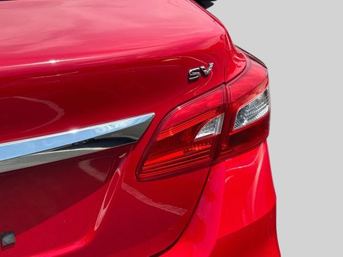 Used 2019 Nissan Sentra SV FWD image 31