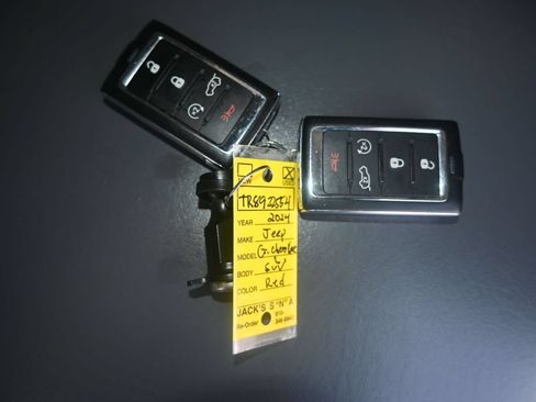 Used 2024 Jeep Grand Cherokee L Limited w/ Luxury Tech Group II RWD image 30