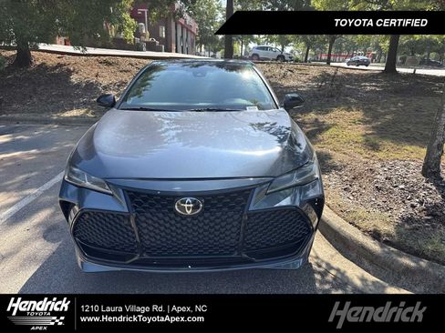 Used 2022 Toyota Avalon Touring w/ Advanced Safety Package FWD image 1