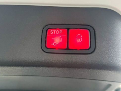 Used 2018 Mercedes-Benz GLE 350 image 17