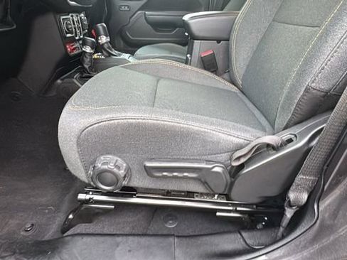 Used 2025 Jeep Wrangler Unlimited Sport S 4xe image 29