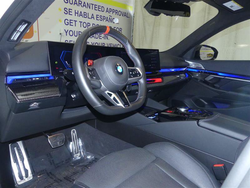 Used 2026 BMW M5 w/ Executive Package AWD/4WD image 29