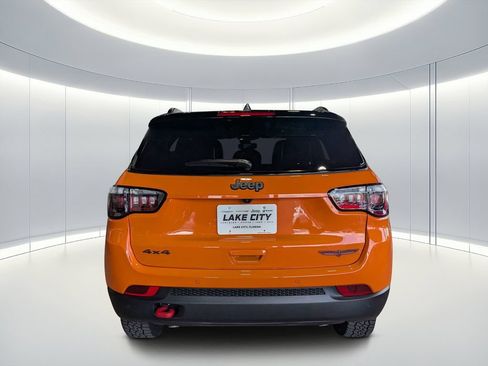 New 2026 Jeep Compass Trailhawk w/ Sun, Sound & Navigation Group AWD/4WD image 5