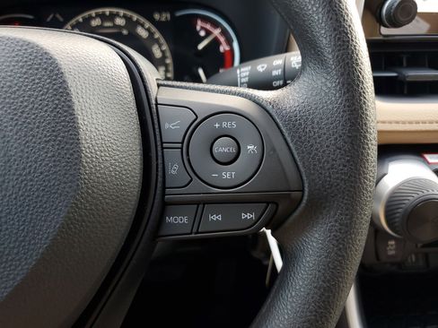 New 2025 Toyota RAV4 LE image 22