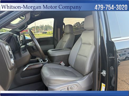 Used 2022 GMC Sierra 1500 SLT w/ SLT Premium Package AWD/4WD image 11