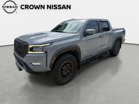 Used 2022 Nissan Frontier PRO-4X w/ Pro-4X Premium Package AWD/4WD image 2