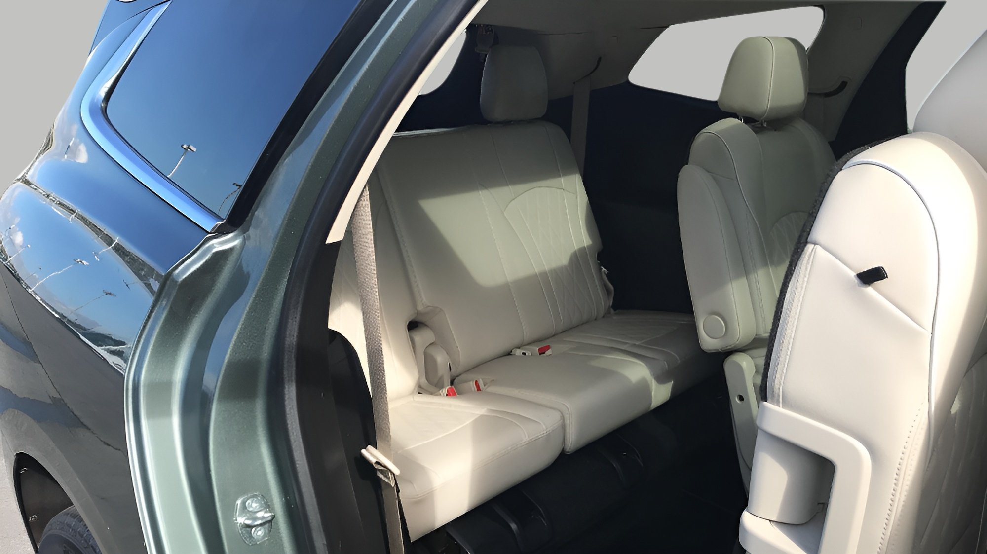 Certified 2022 Buick Enclave Avenir w/ Avenir Technology Package AWD/4WD image 42