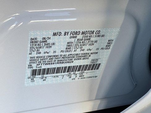 Used 2024 Ford Maverick Lariat w/ FX4 Off-Road Package image 27