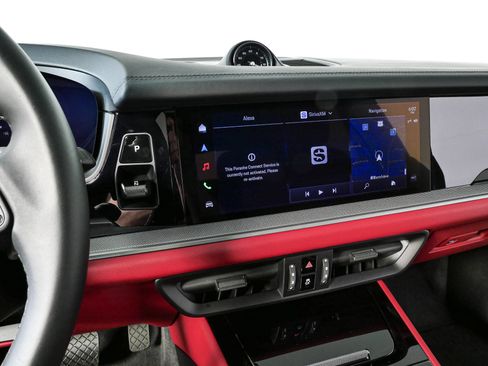 Certified 2026 Porsche Cayenne E-Hybrid Coupe AWD/4WD image 13