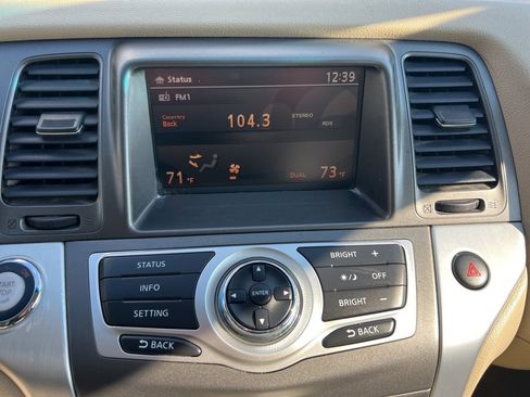 Used 2011 Nissan Murano SV image 18