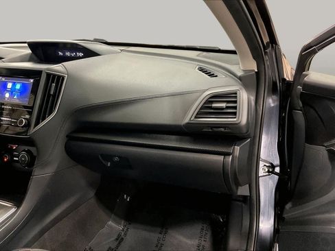 Used 2018 Subaru Crosstrek 2.0i Premium AWD/4WD image 18