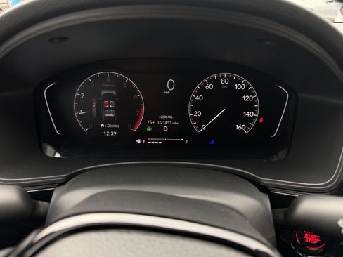 Used 2023 Honda Civic Sport image 17