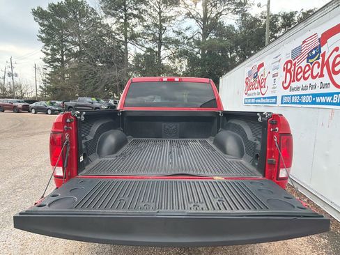 Used 2018 RAM 1500 Express w/ Express Value Package image 17