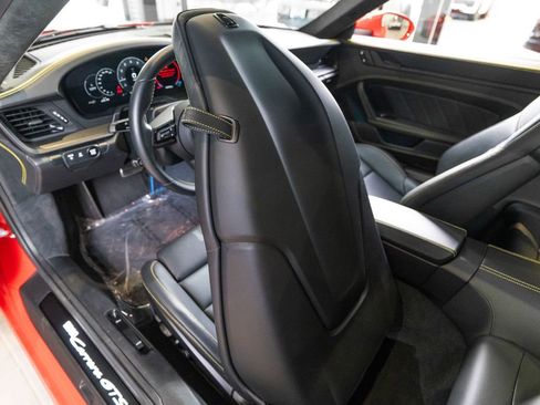 Certified 2025 Porsche 911 Carrera GTS RWD image 45