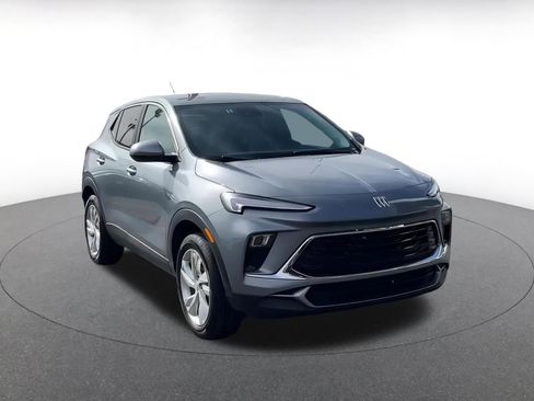 Used 2025 Buick Encore GX Preferred image 3