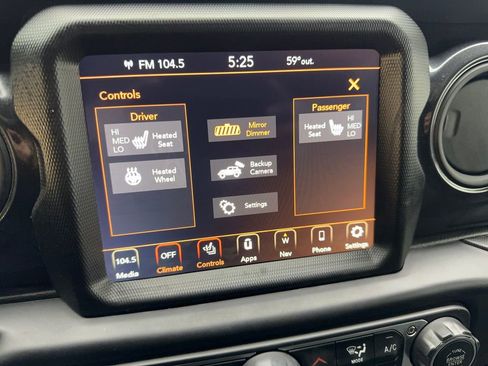 Used 2022 Jeep Wrangler Unlimited Sport image 58