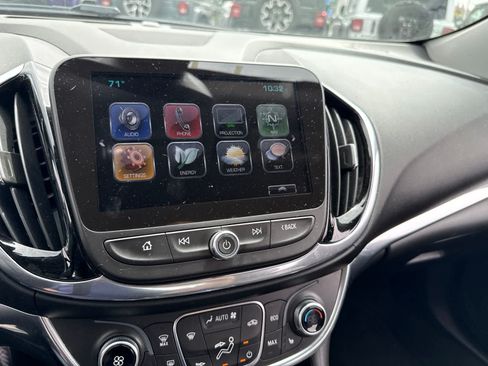 Used 2017 Chevrolet Volt Premier w/ Driver Confidence II Package FWD image 26