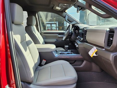 New 2026 GMC Sierra 1500 SLT w/ SLT Premium Plus Package image 38