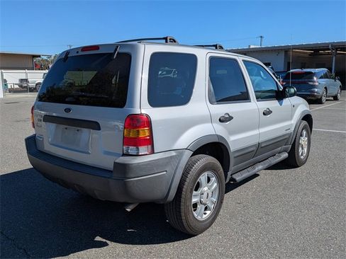 Used 2002 Ford Escape XLT image 3