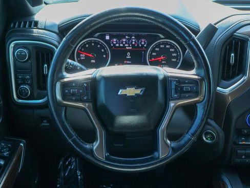Used 2020 Chevrolet Silverado 1500 High Country w/ Technology Package image 15