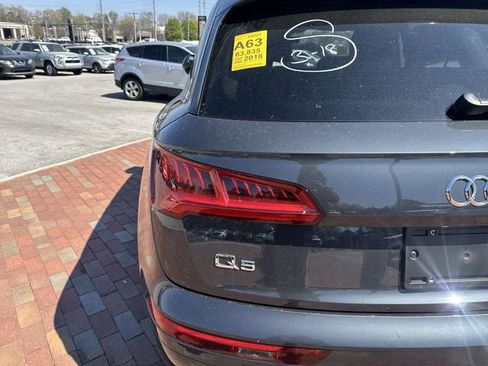 Used 2018 Audi Q5 2.0T Premium w/ Convenience Package image 10