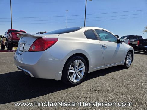 Used 2011 Nissan Altima 2.5 S w/ Convenience Pkg FWD image 6