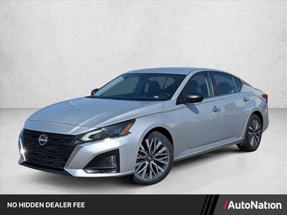 Used 2024 Nissan Altima 2.5 SV